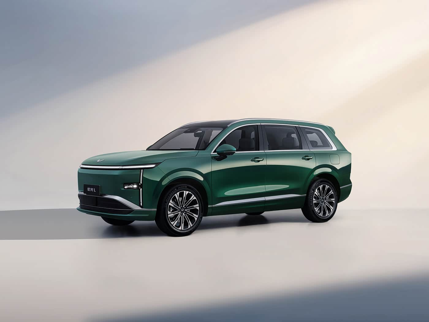 ¿Qué hace que el Wuling Starlight L sea el PHEV de 6 plazas y largo alcance ideal para familias?